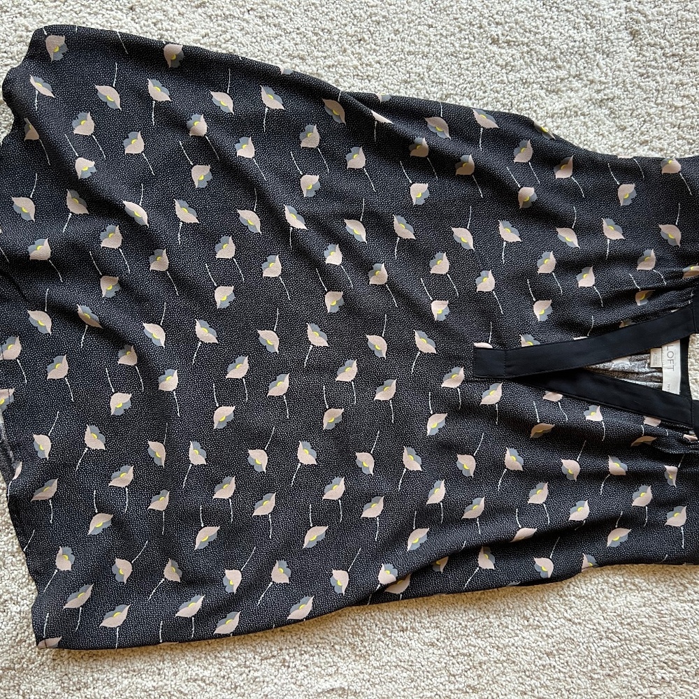 Loft shell/tank top size small petite